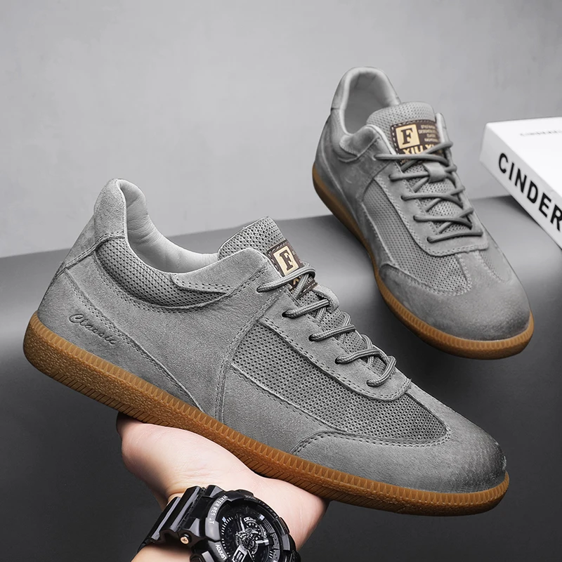 Chelsea Classic Trainers