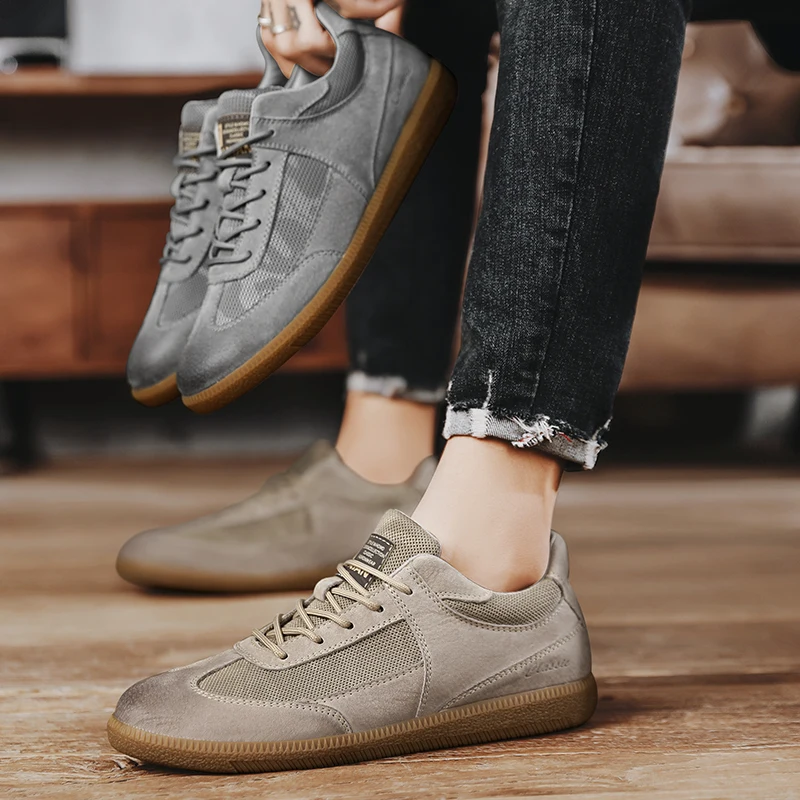 Chelsea Classic Trainers