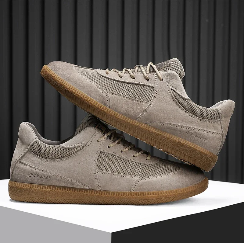 Chelsea Classic Trainers